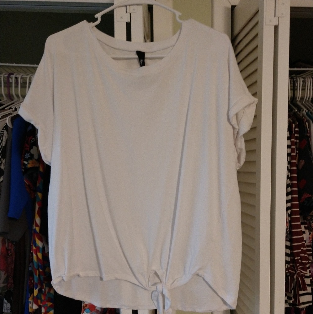 Agnes & Dora Twist Tie White, Lg, EUC